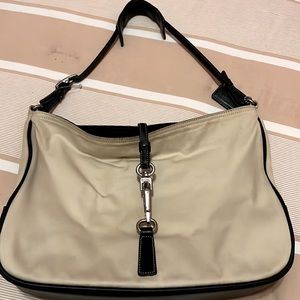 Coach bag good condition for a gift